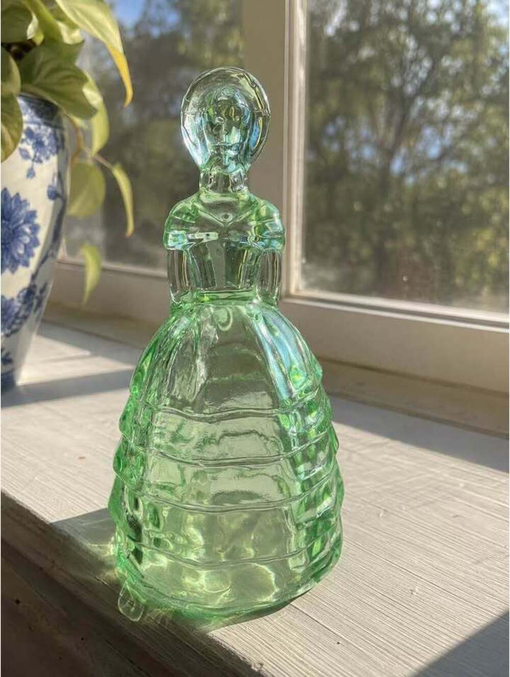 Imperial Glass Tiara Chantilly Green Southern Belle Bell 8 Inch Figurine